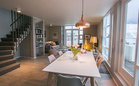 Penthouse Downtown With Free Parking